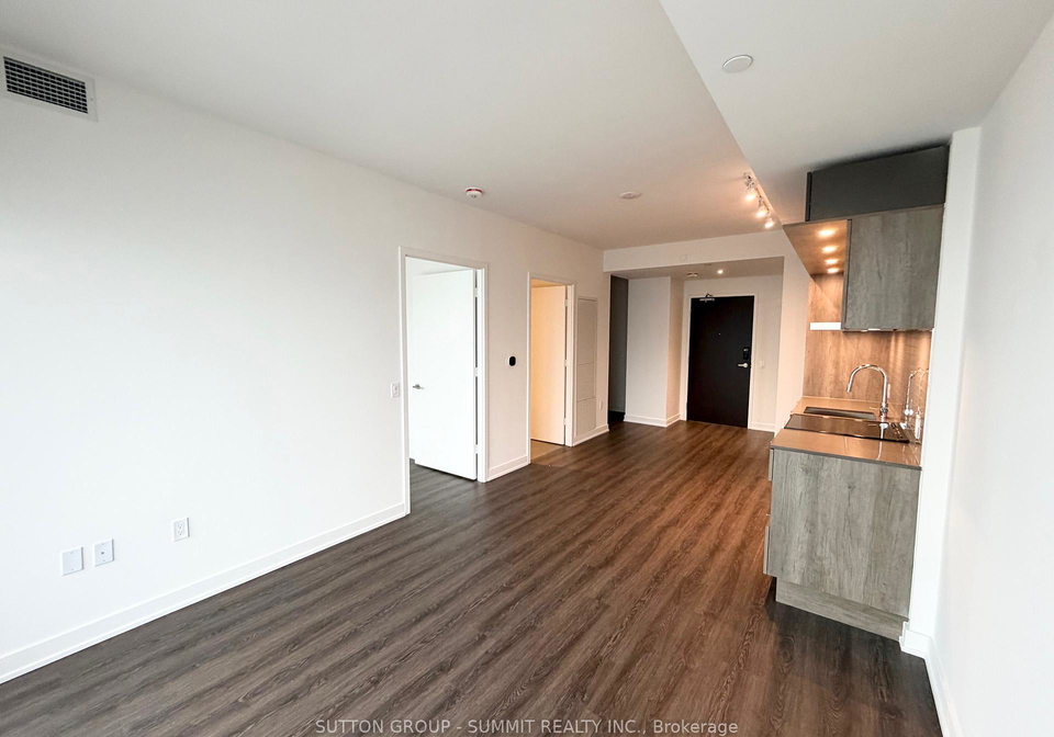 448-burnhamthorpe-road-w-mississauga-ontario-w12863654