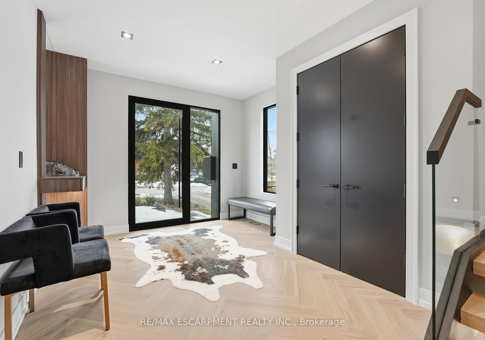 700-montbeck-crescent-mississauga-ontario-w12863700