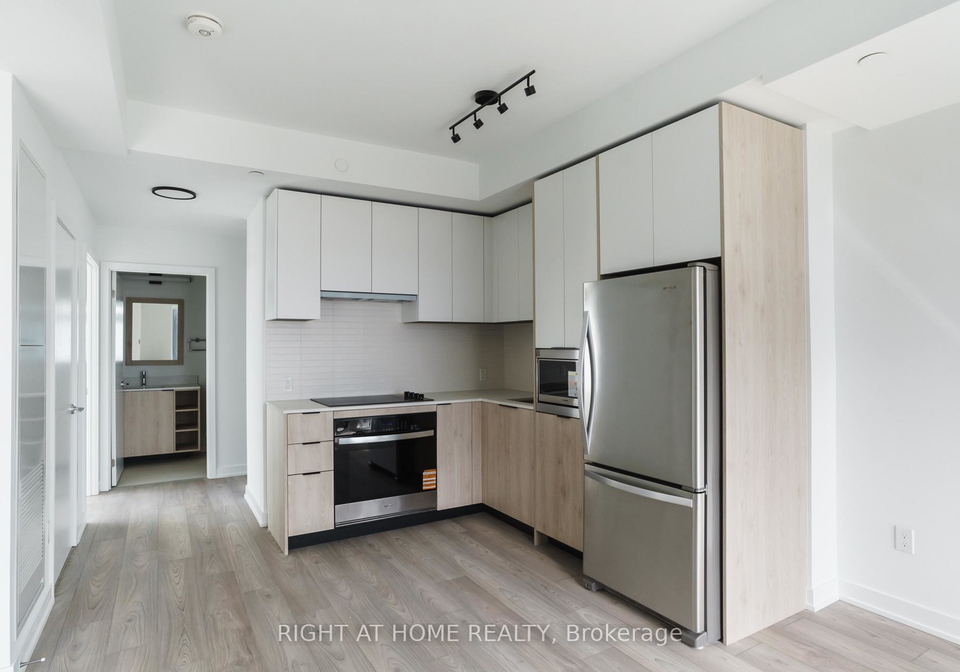 1007-the-queensway-etobicoke-ontario-w12863768