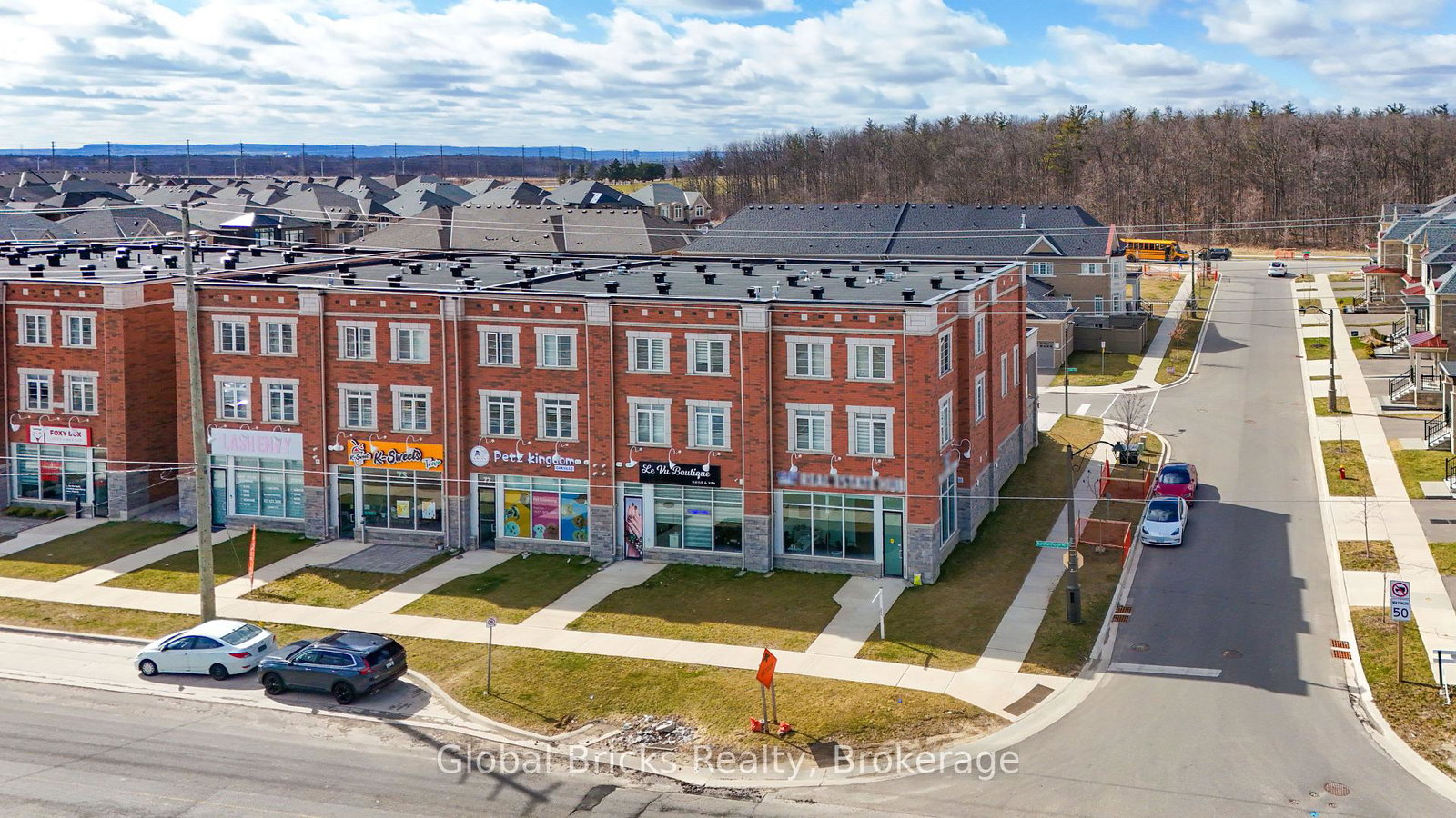85-burnhamthorpe-road-e-oakville-ontario-w12863928