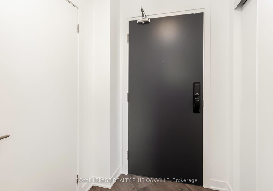405-dundas-street-oakville-ontario-w12864330