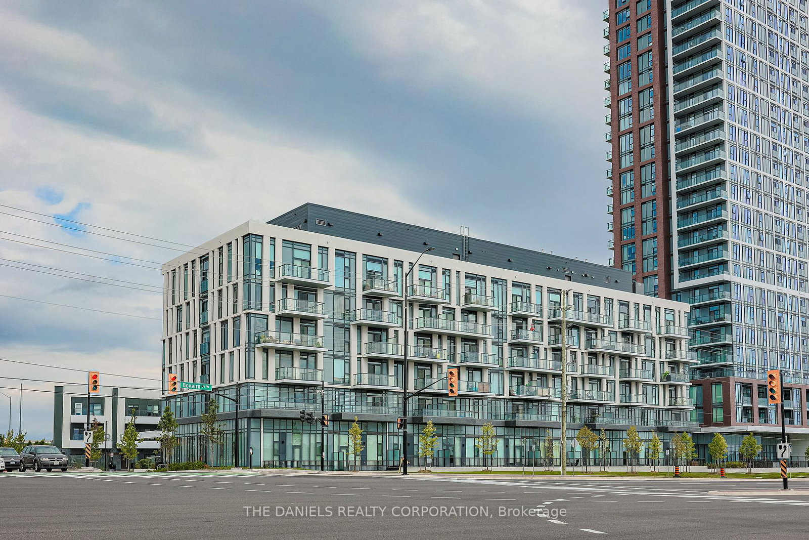 10-lagerfeld-drive-brampton-ontario-w12864406