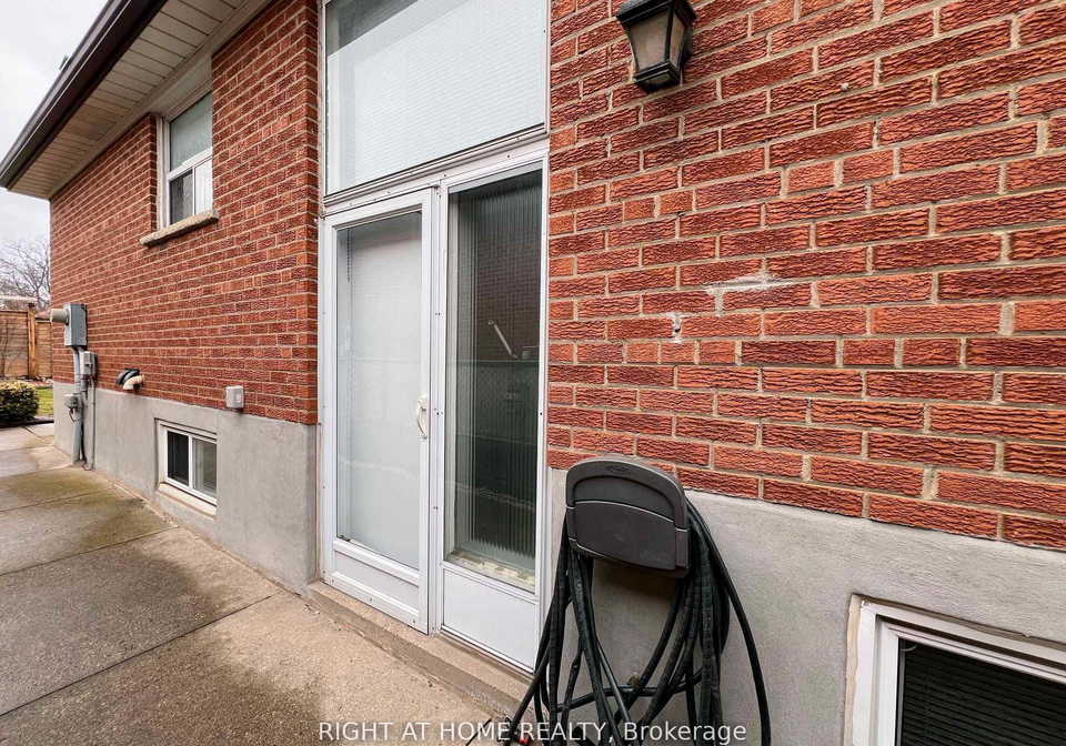7397-manion-road-bsmt-mississauga-ontario-w12864512