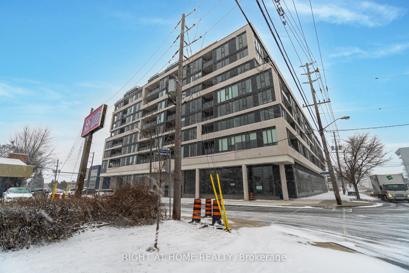 859-the-queensway-etobicoke-ontario-w12864638