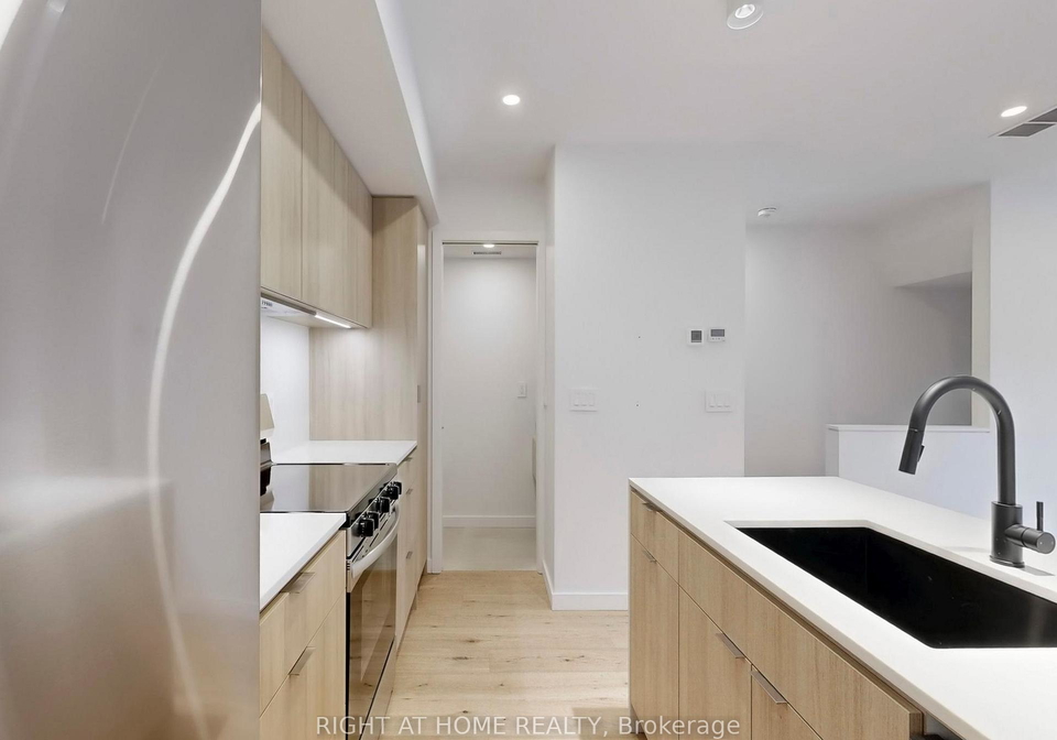 14-salem-avenue-toronto-ontario-w12864664