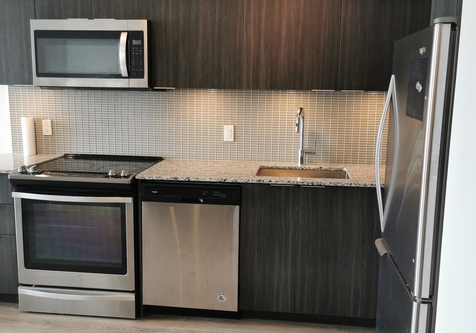 30-shore-breeze-drive-etobicoke-ontario-w12864674