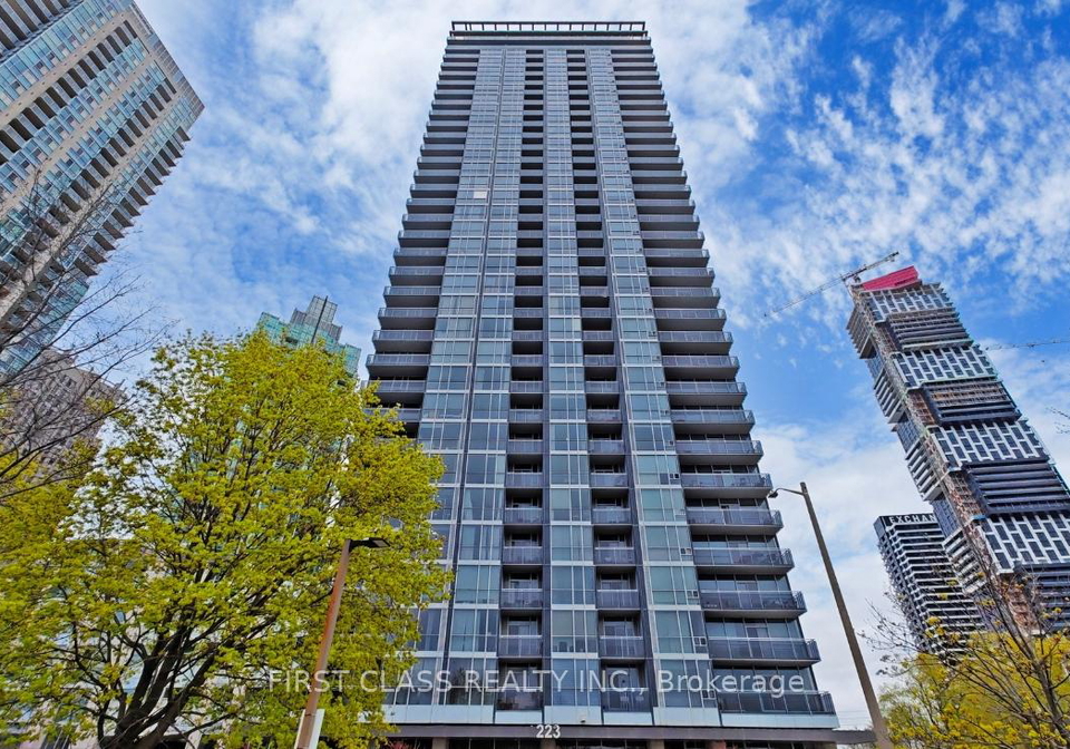 223-webb-drive-mississauga-ontario-w12864694