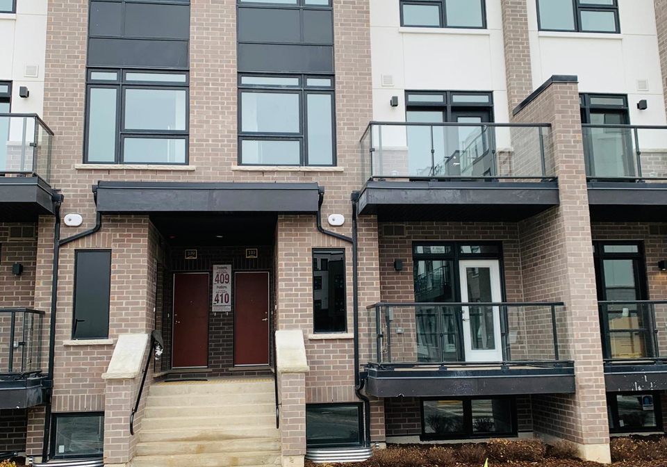 1577-rose-way-milton-ontario-w12864800