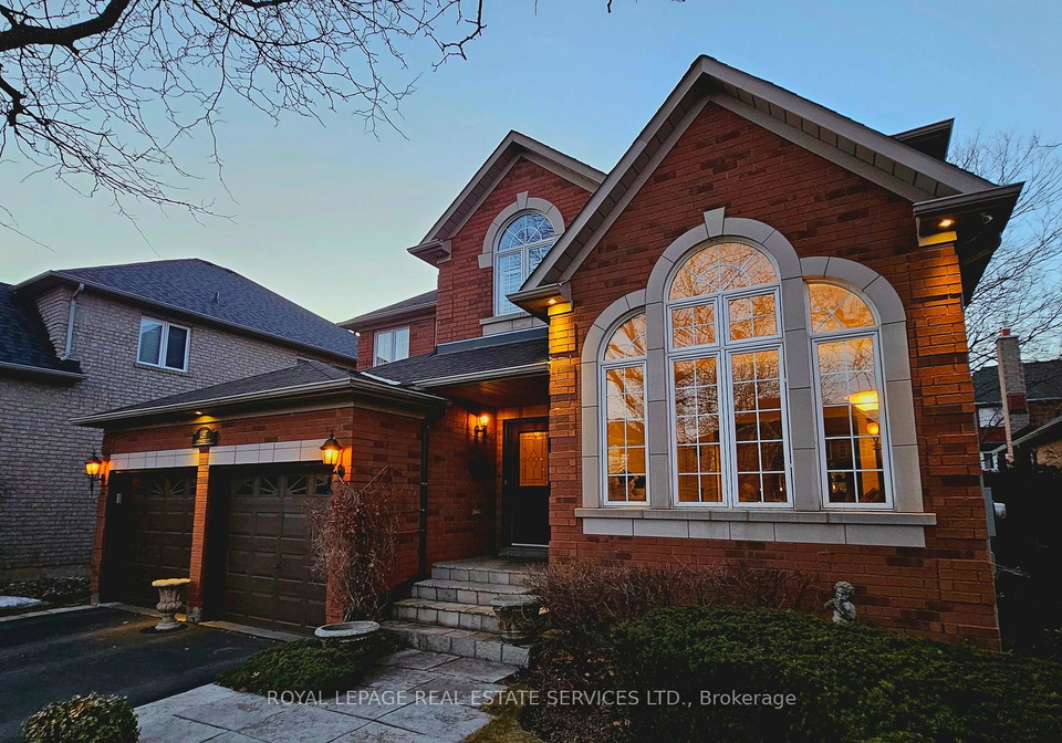 1197-lindenrock-drive-oakville-ontario-w12864804