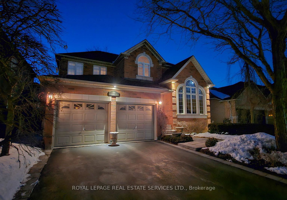 1197-lindenrock-drive-oakville-ontario-w12864804