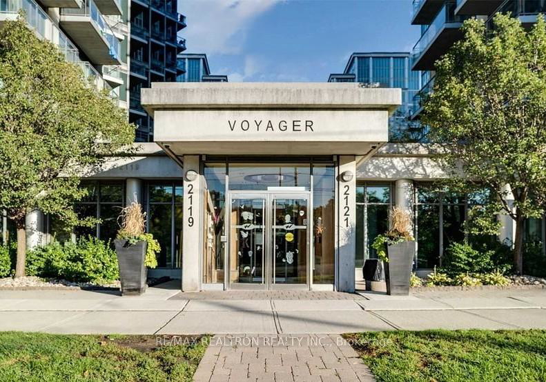 2121-lakeshore-boulevard-w-etobicoke-ontario-w12864846