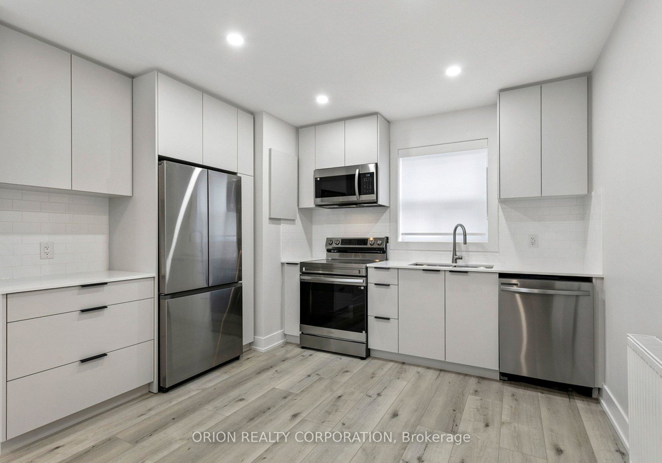35-third-street-etobicoke-ontario-w12865102