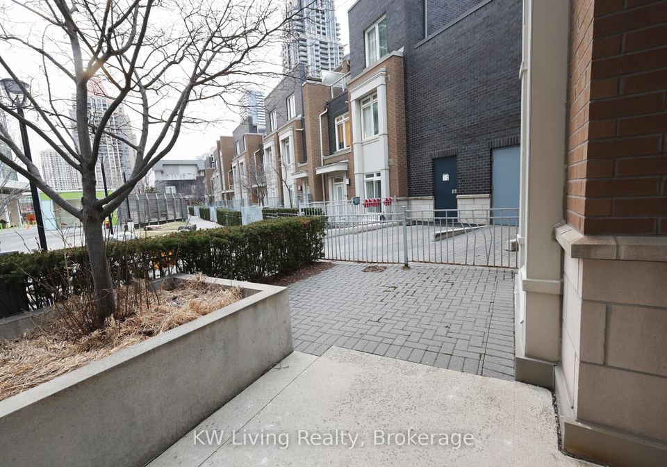 370-square-one-drive-mississauga-ontario-w12865186