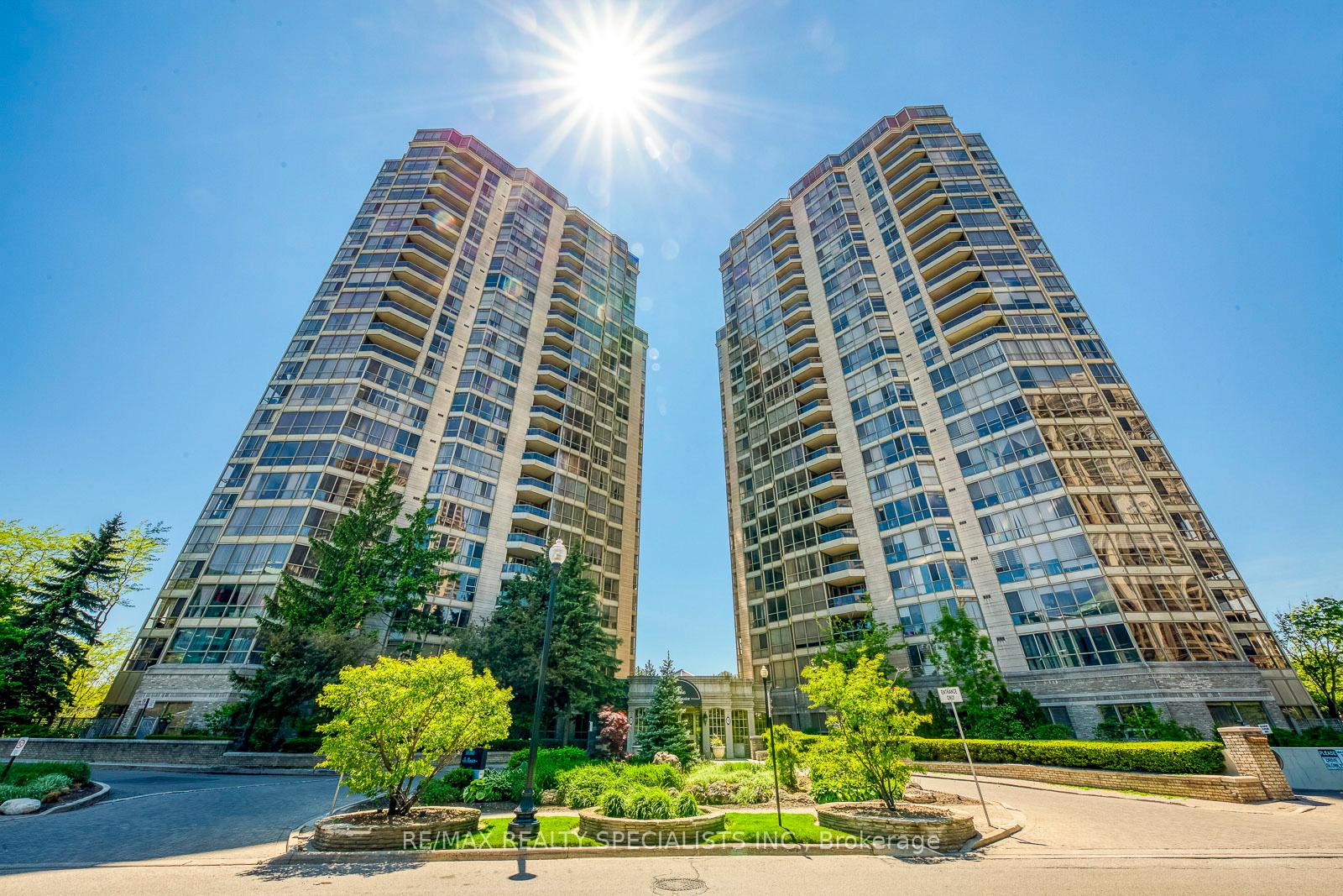 55-kingsbridge-garden-circle-w-mississauga-ontario-w12865224
