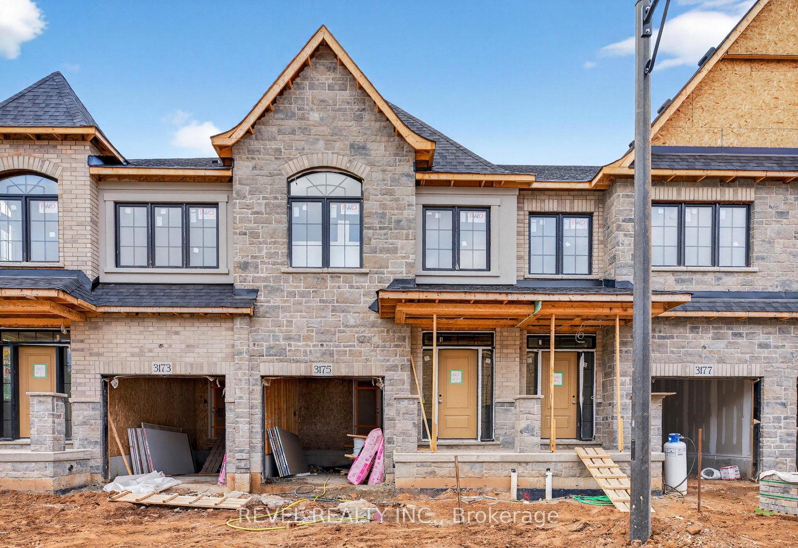 600-maplehill-drive-burlington-ontario-w12865296