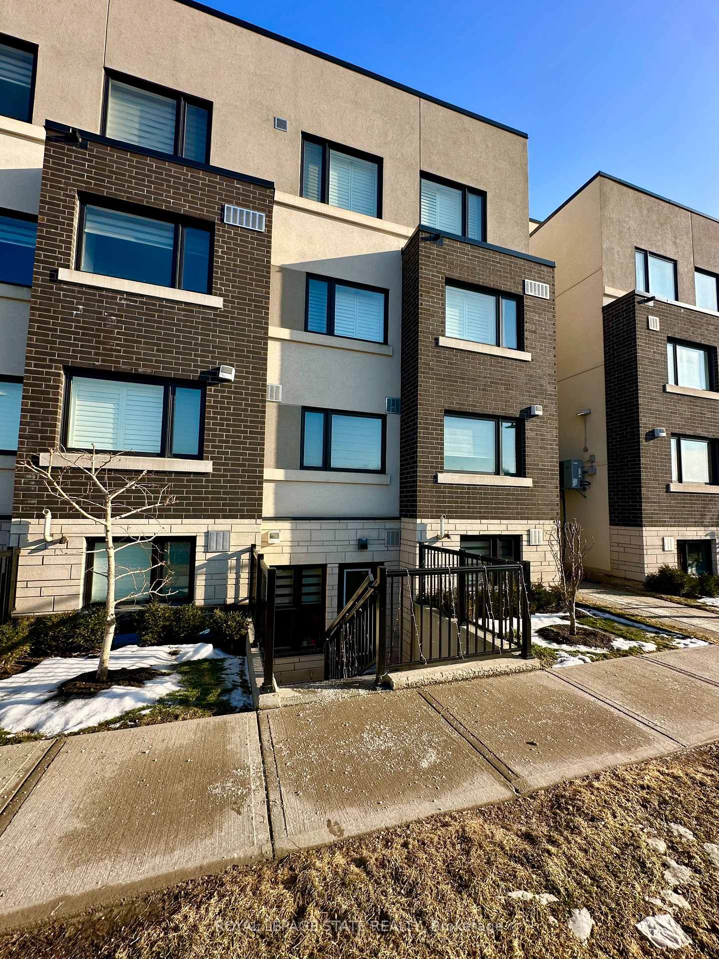 1137-cooke-boulevard-burlington-ontario-w12865352