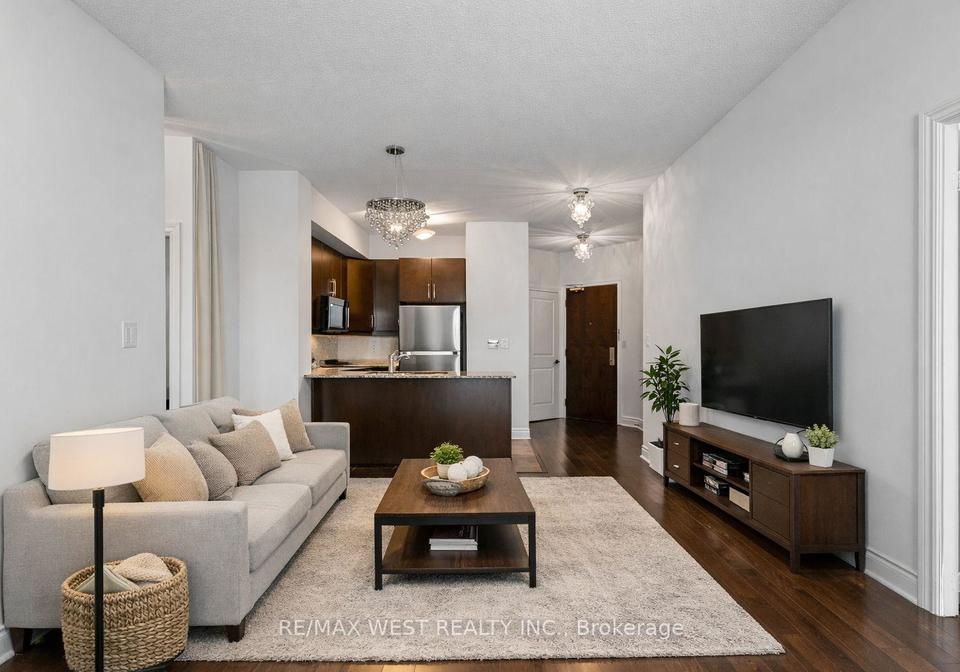25-earlington-avenue-etobicoke-ontario-w12865414