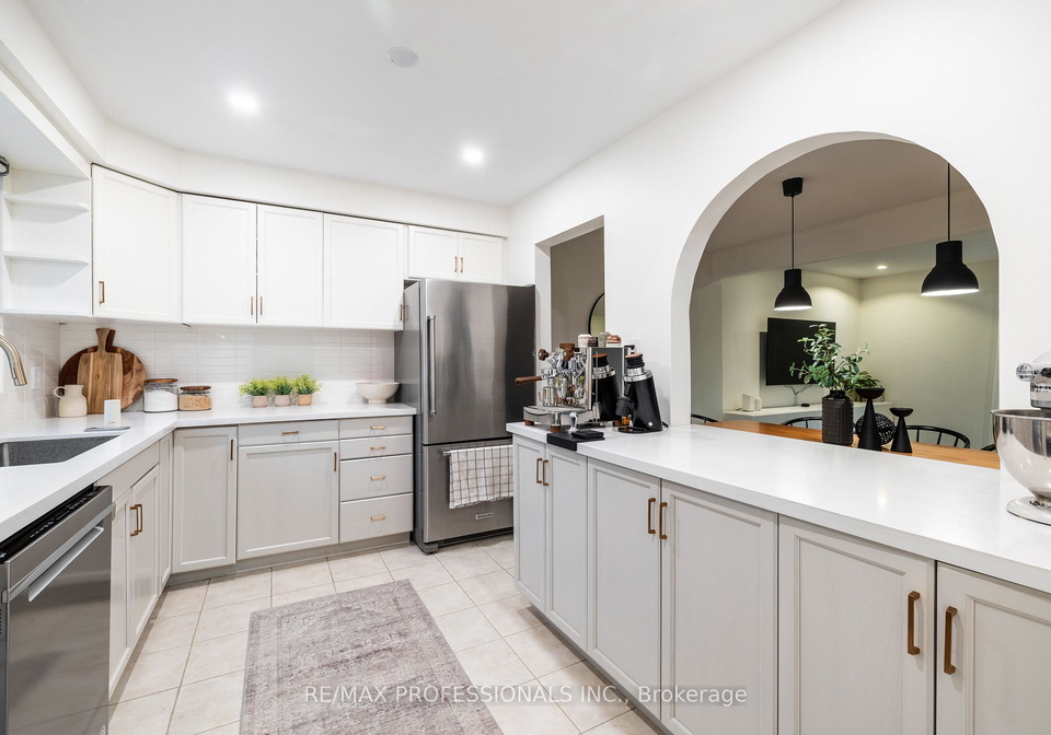6699-falconer-drive-mississauga-ontario-w12865738