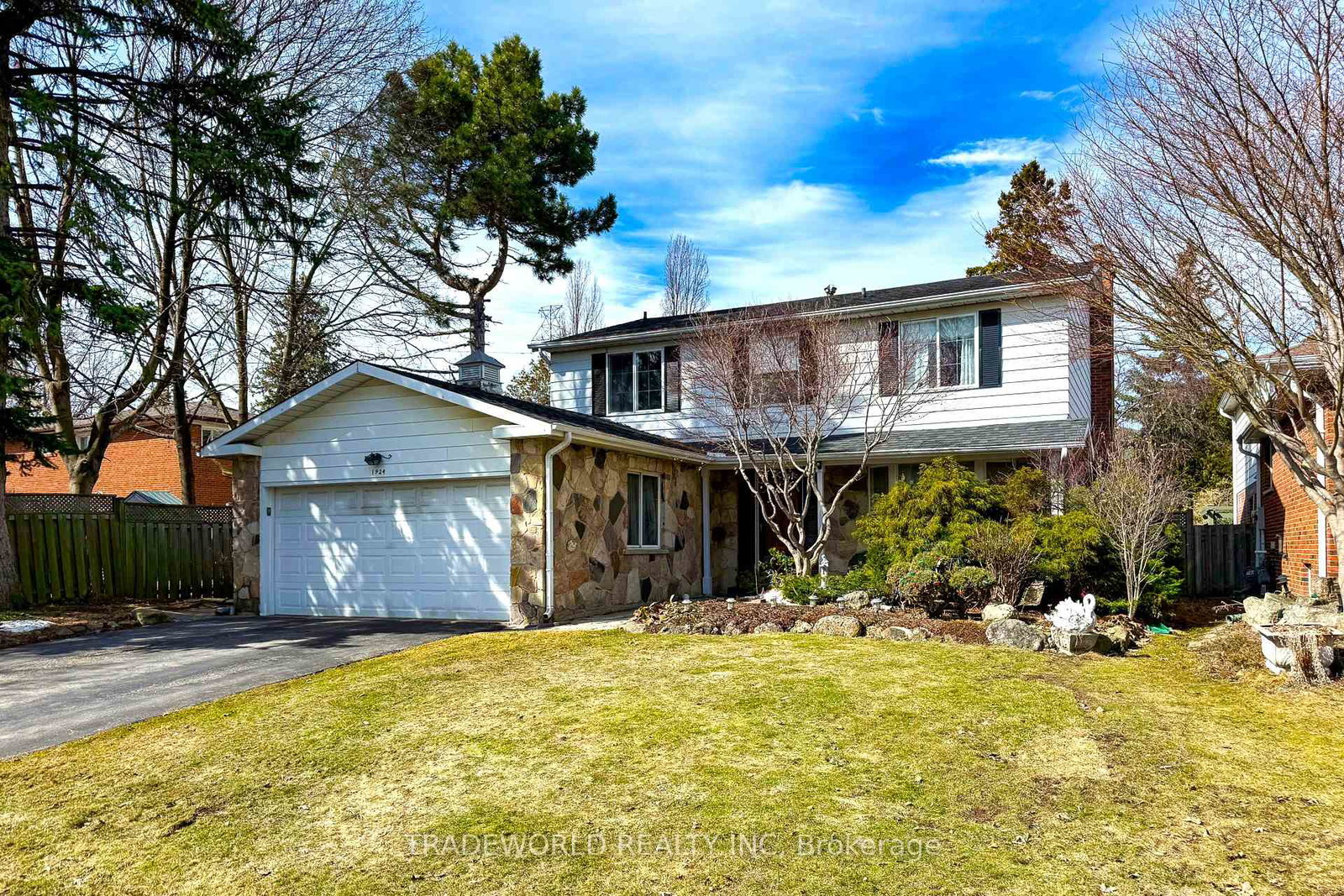 1924-steepbank-crescent-mississauga-ontario-w12865868