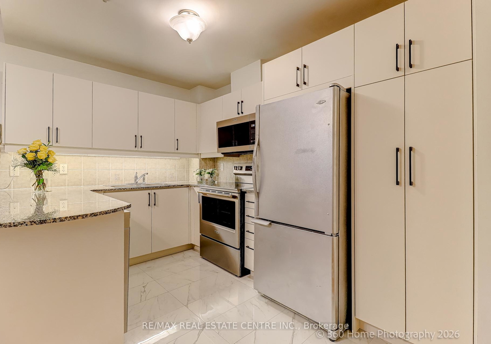 350-princess-royal-drive-mississauga-ontario-w12865942