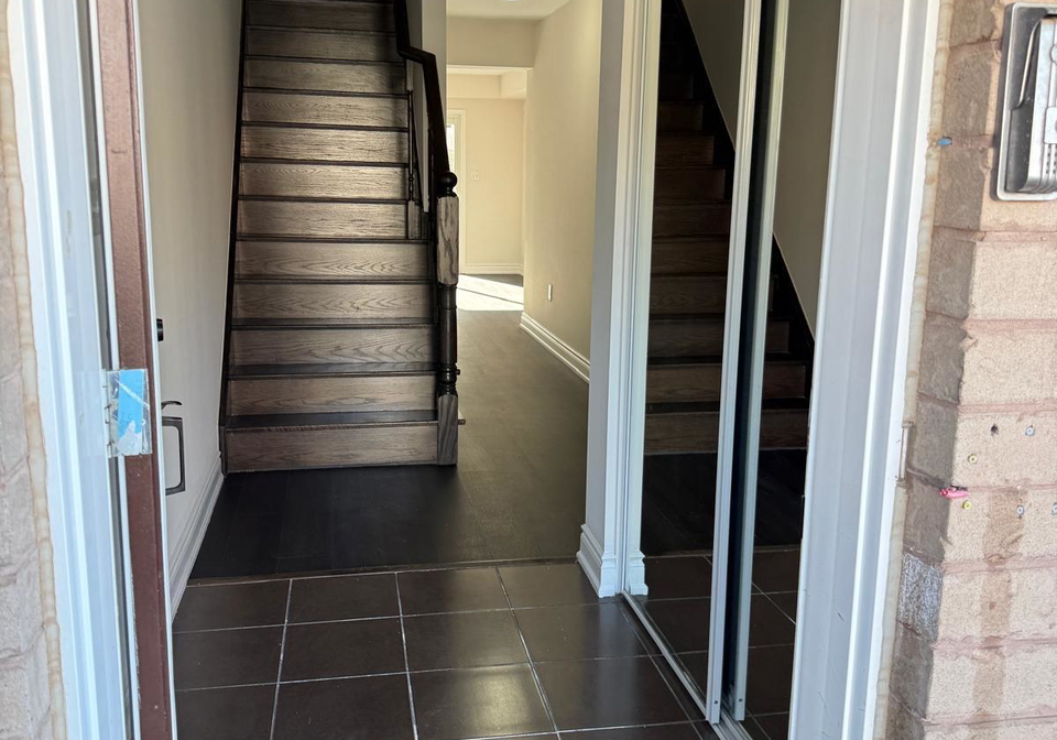 6-stemford-road-brampton-ontario-w12866084