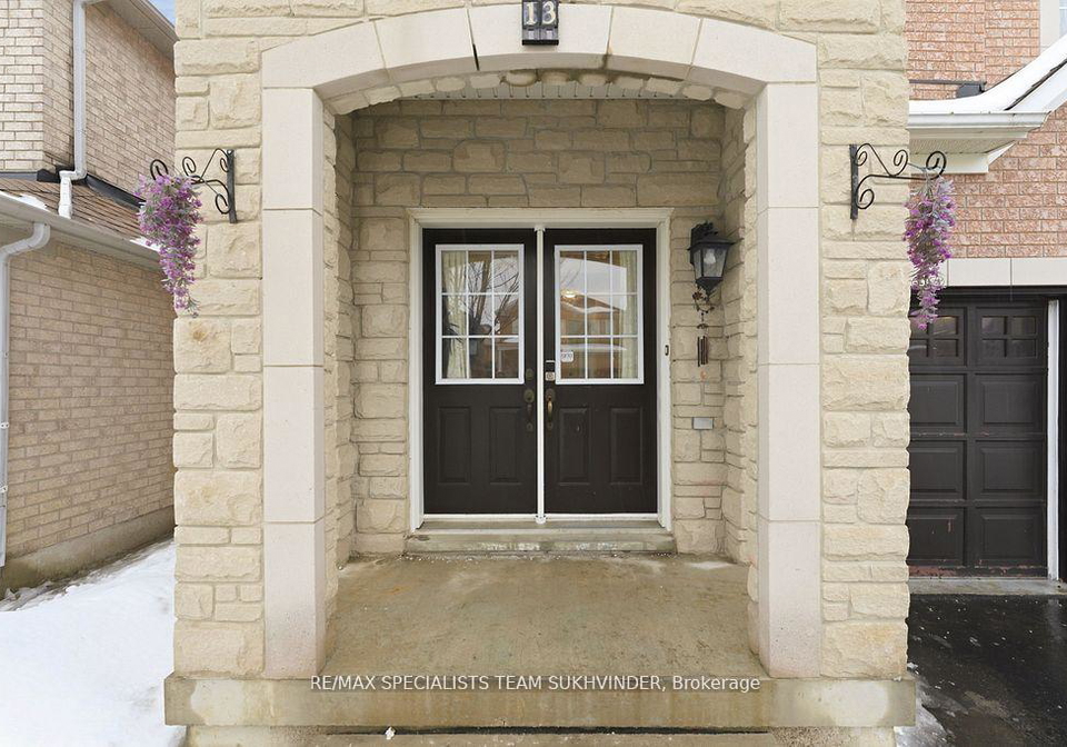 13-el-camino-way-brampton-ontario-w12866262