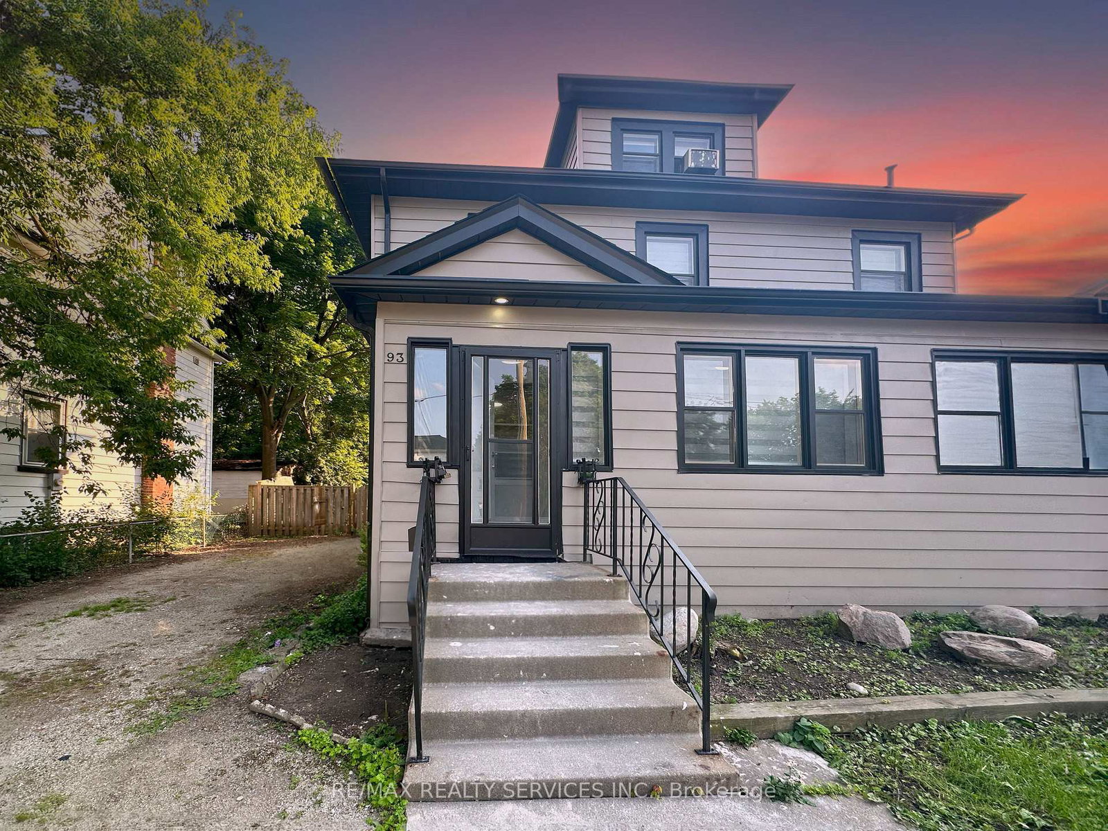 93-mill-street-n-brampton-ontario-w12866366