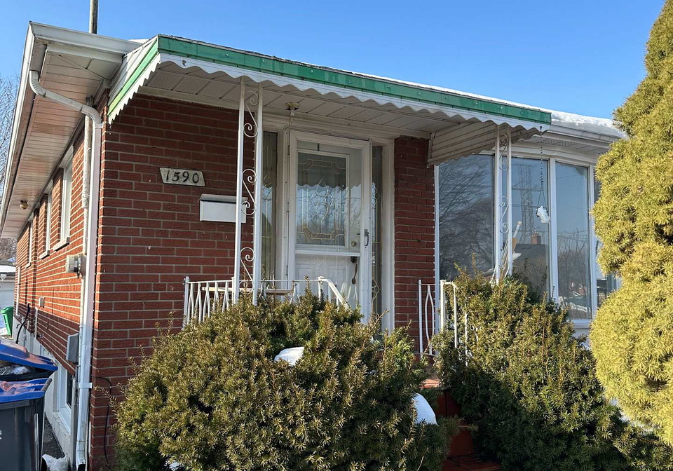 1590-coram-crescent-mississauga-ontario-w12866660
