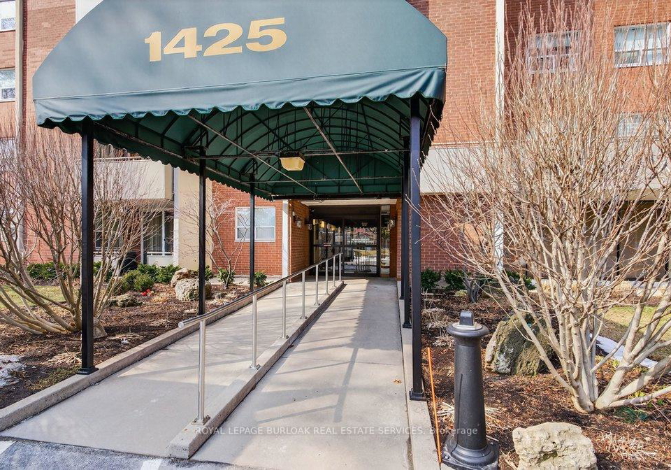 1425-ghent-avenue-burlington-ontario-w12866846