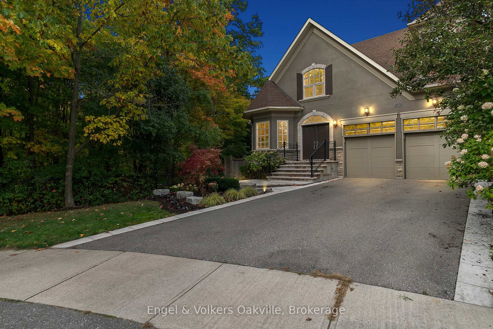 493-berkley-court-oakville-ontario-w12866960