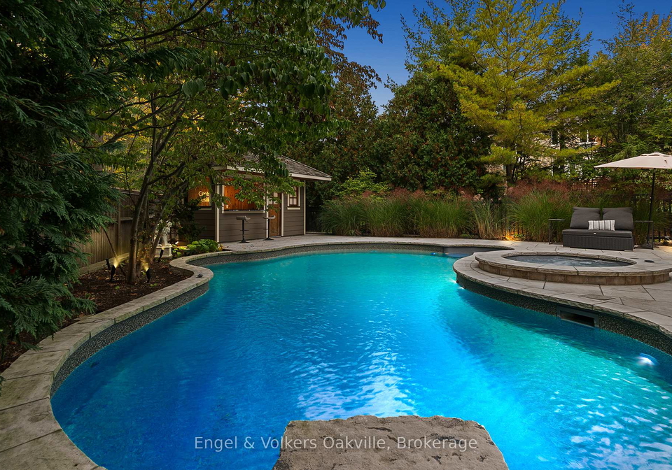493-berkley-court-oakville-ontario-w12866960