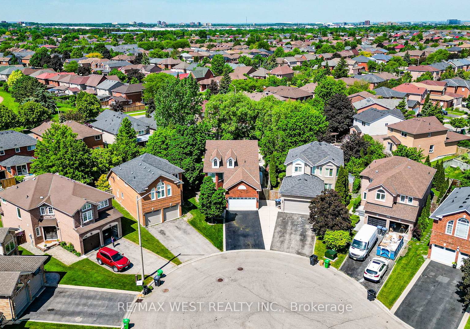 5581-wheatland-court-mississauga-ontario-w12867148