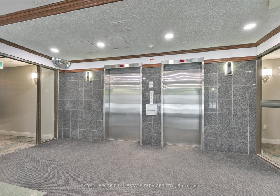 355-rathburn-road-e-mississauga-ontario-w12867150