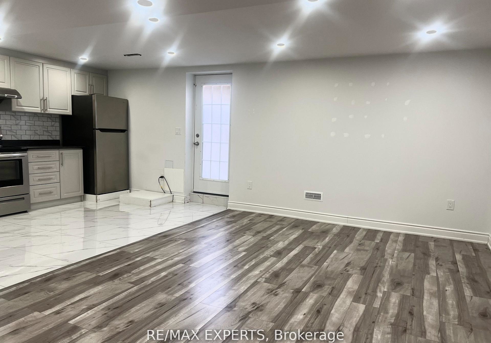 1368-connaught-terrace-milton-ontario-w12867274