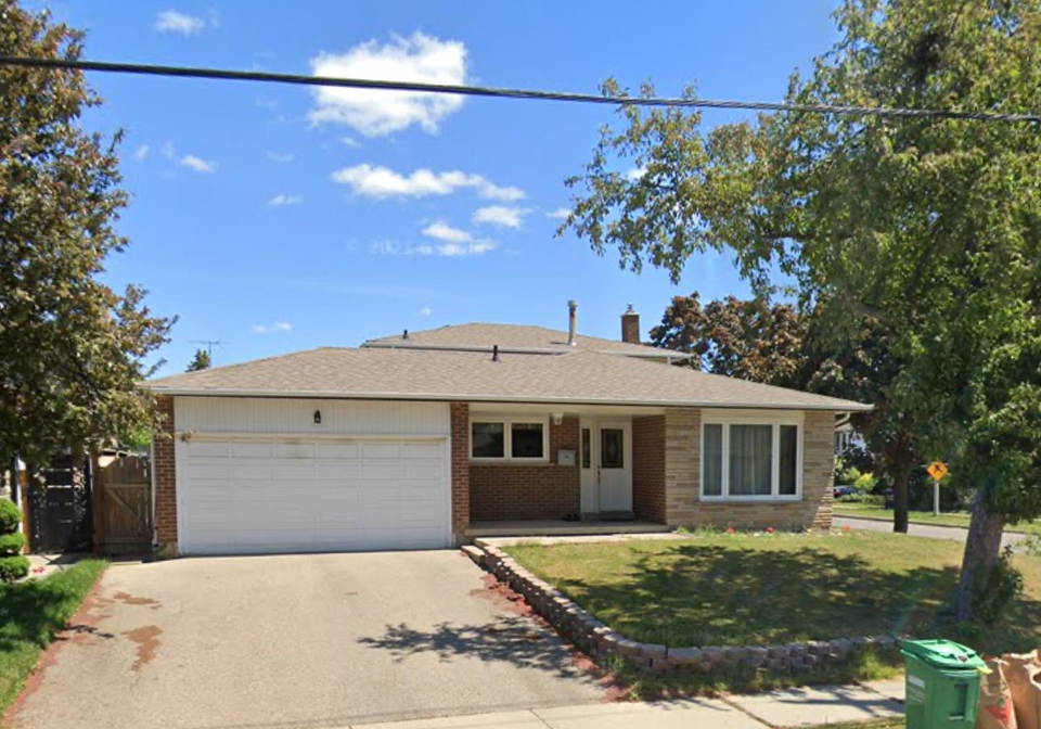 38-pleasantview-avenue-brampton-ontario-w12867458