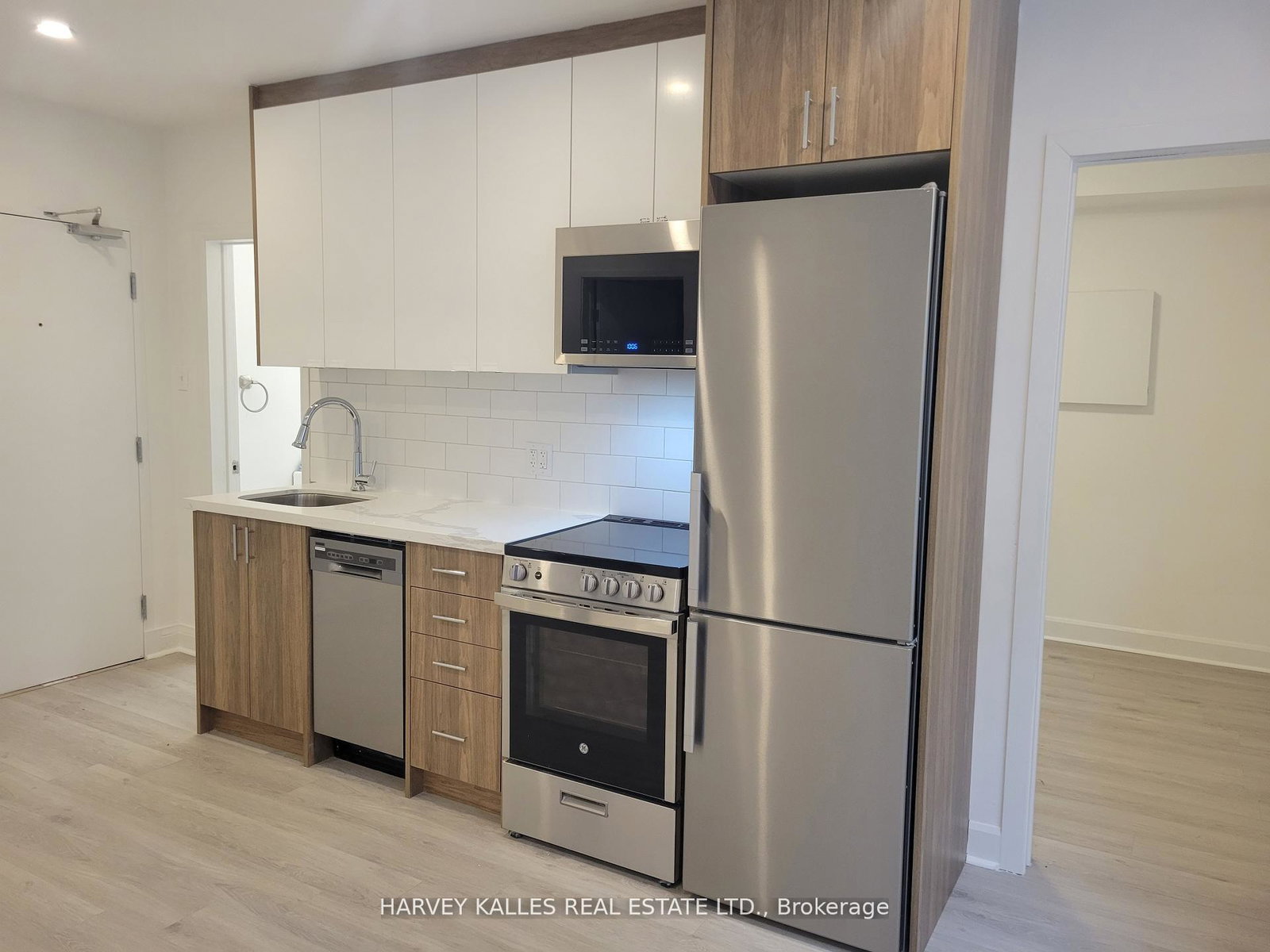 1980-eglinton-avenue-w-north-york-ontario-w12868370