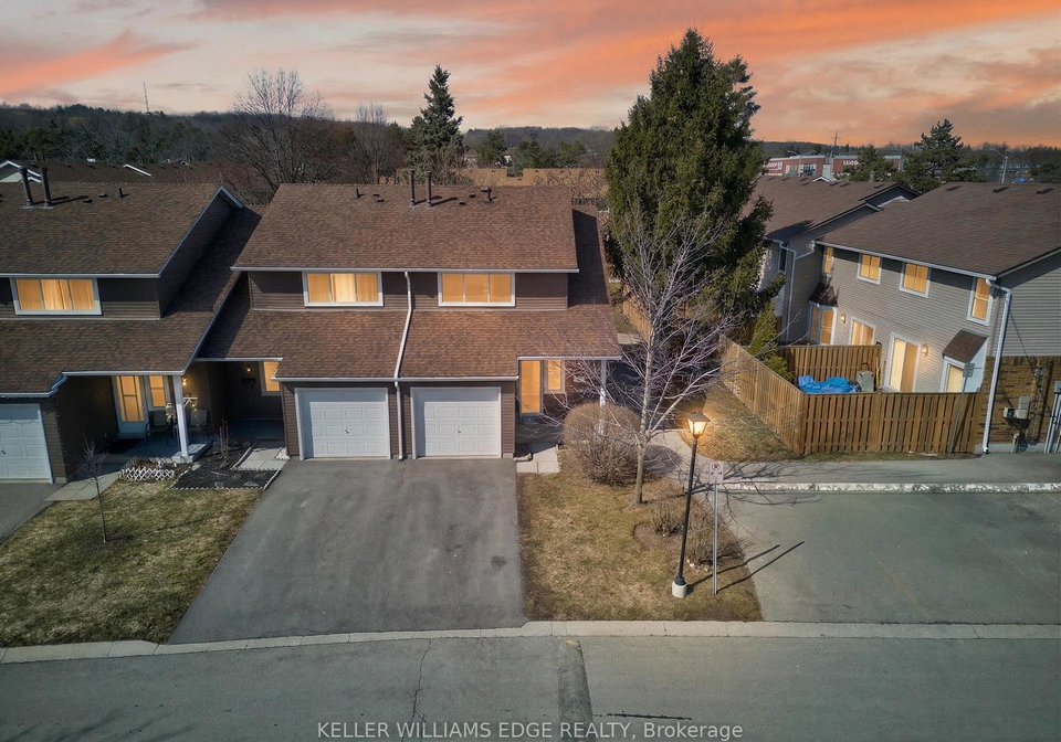 2185-fairchild-boulevard-burlington-ontario-w12868464