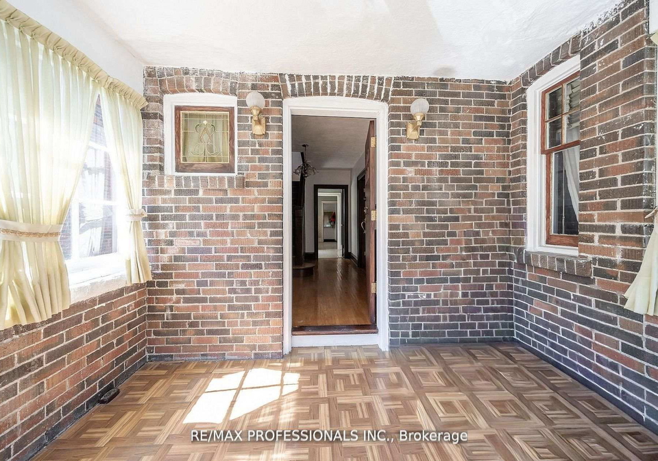 24-queens-avenue-etobicoke-ontario-w12868526