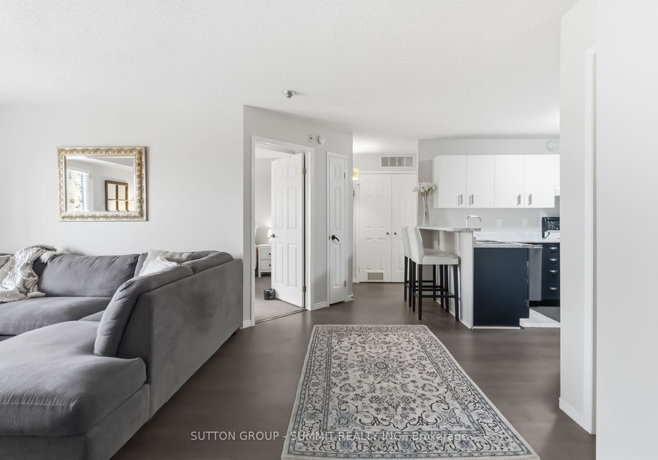 2010-cleaver-avenue-burlington-ontario-w12868926