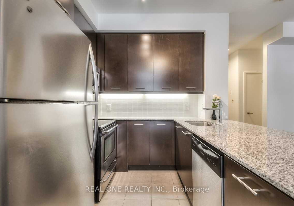 370-square-one-drive-mississauga-ontario-w12869142