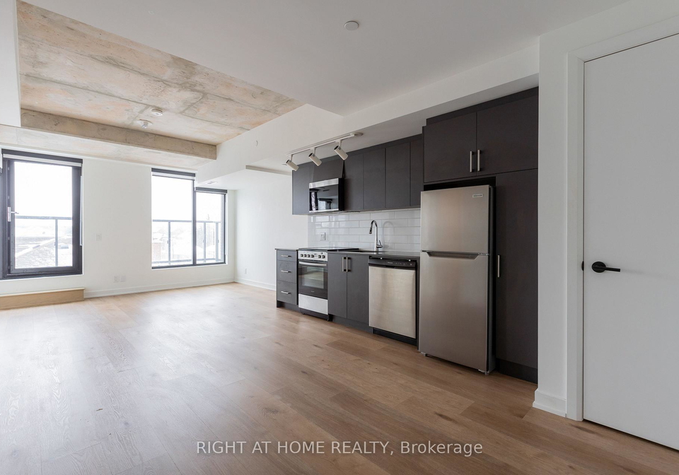 7-fairbank-avenue-w-north-york-ontario-w12869152