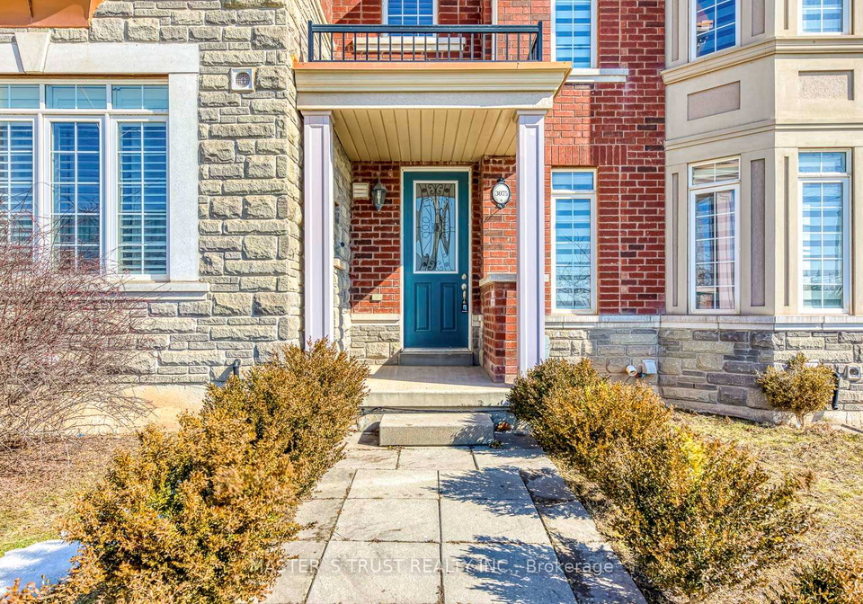 3075-neyagawa-boulevard-oakville-ontario-w12869236