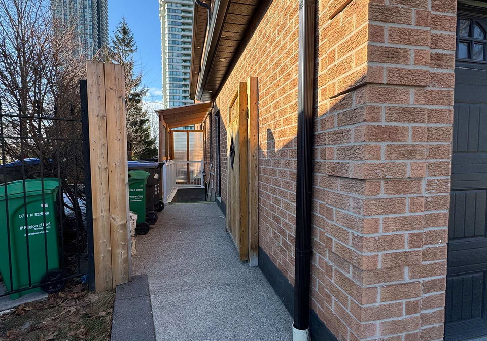 3574-italia-crescent-mississauga-ontario-w12869336