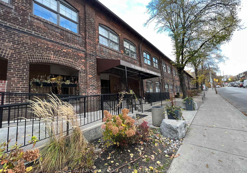 1100-lansdowne-avenue-toronto-ontario-w12869350