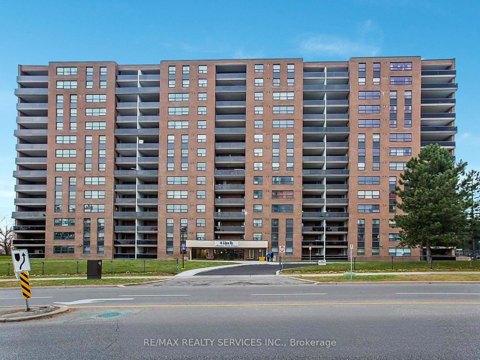 4-lisa-street-brampton-ontario-w12869540