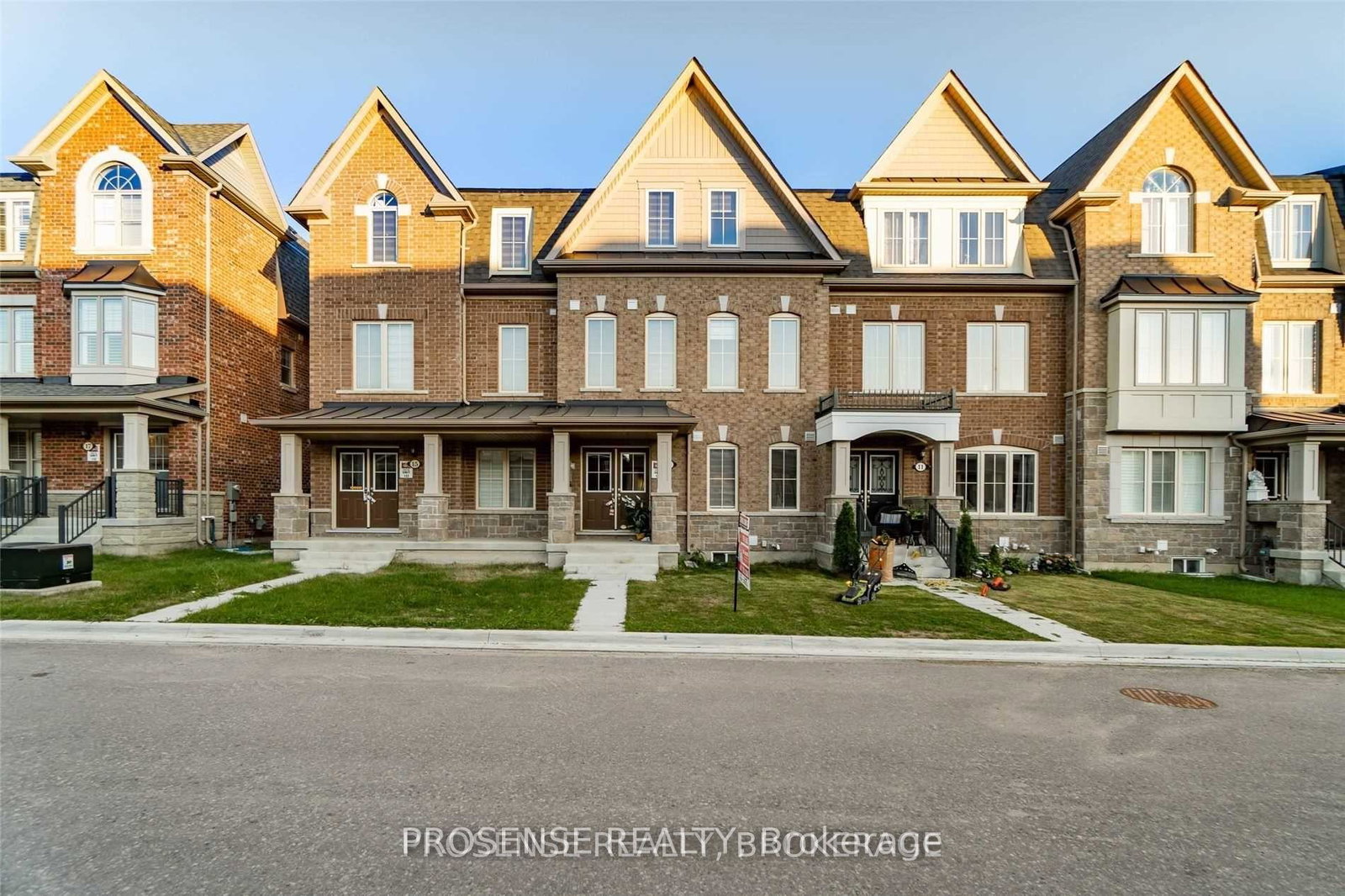 13-fresnel-road-brampton-ontario-w12869886