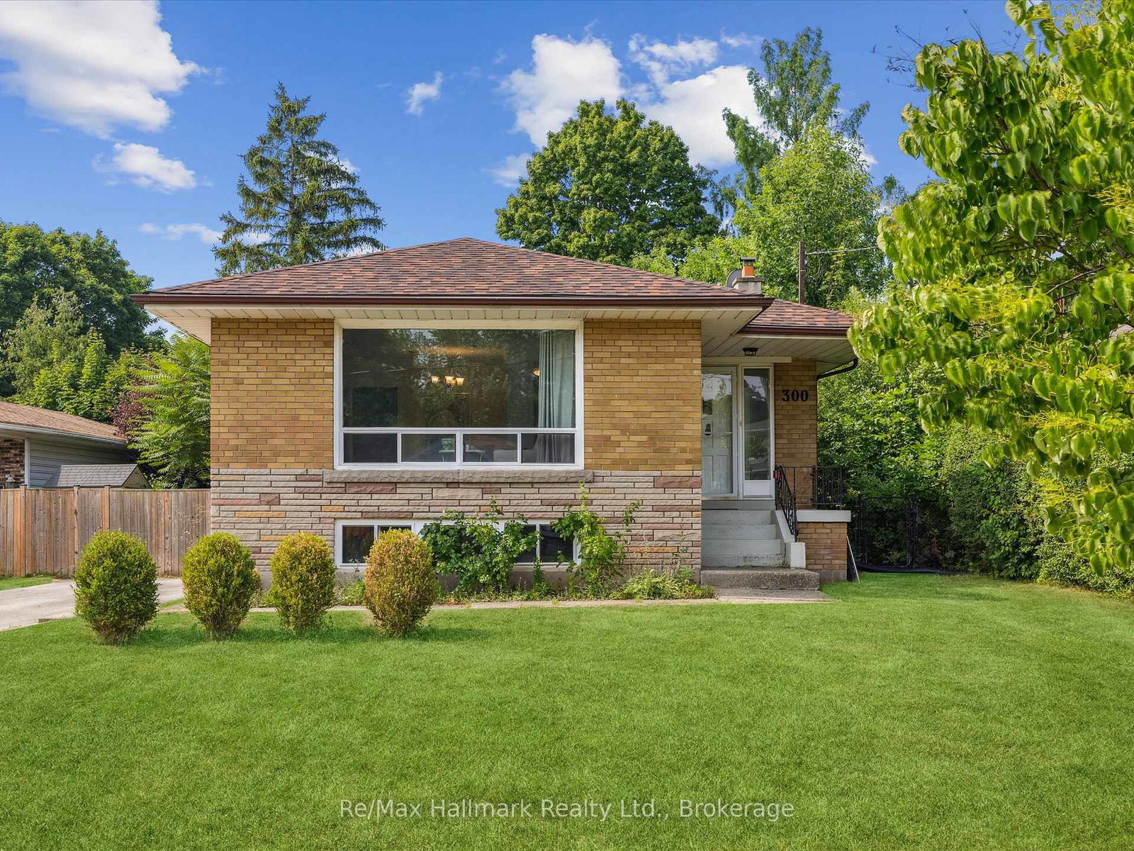 300-burton-road-oakville-ontario-w12869942