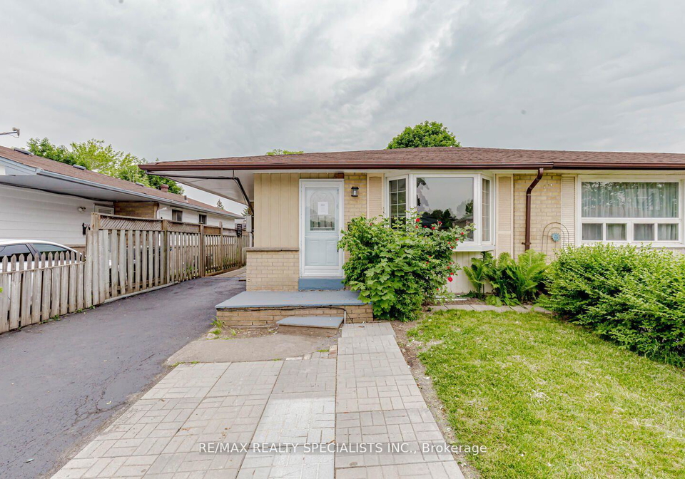 39-seaborn-road-brampton-ontario-w12870464