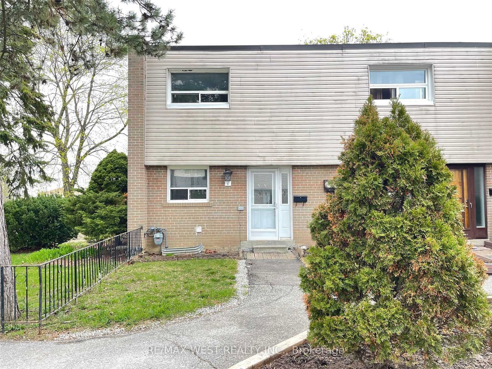 437-silverstone-drive-etobicoke-ontario-w12870628