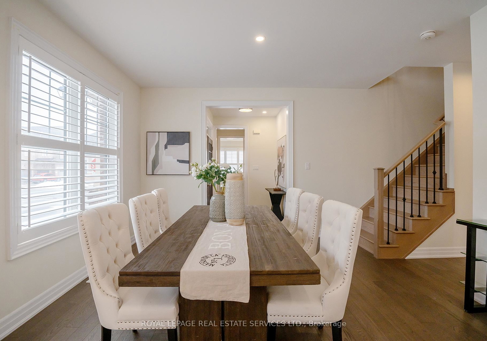 3209-daisy-way-oakville-ontario-w12870688